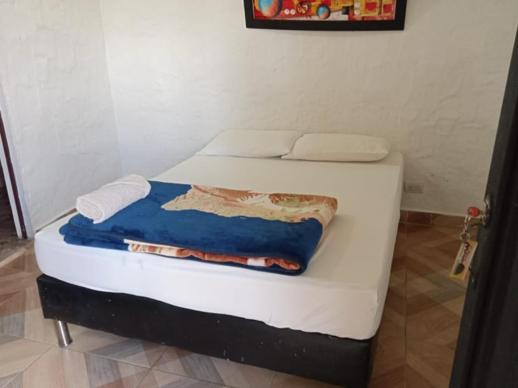 Hôtel Nuevo Mirador à Guatapé Extérieur photo