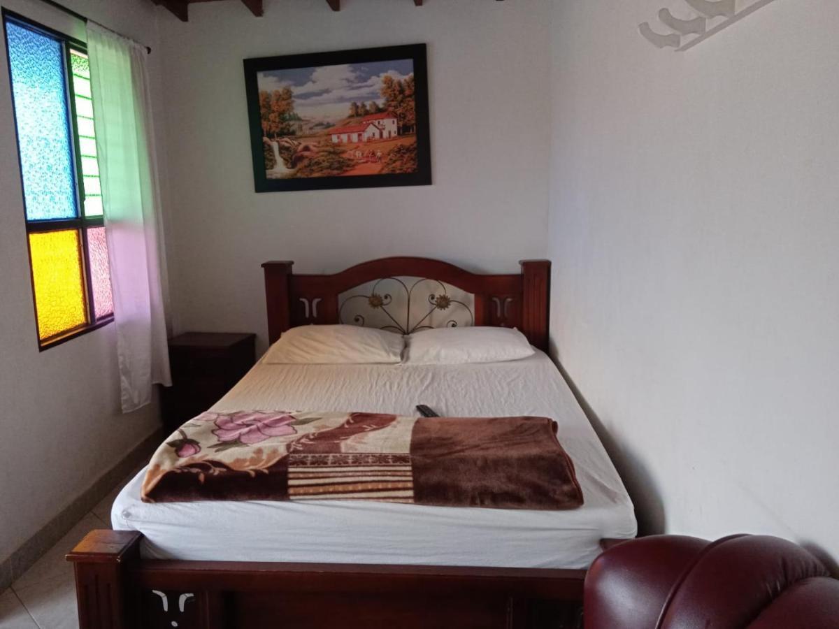 Hôtel Nuevo Mirador à Guatapé Extérieur photo