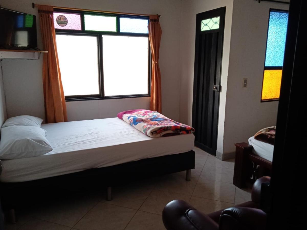 Hôtel Nuevo Mirador à Guatapé Extérieur photo